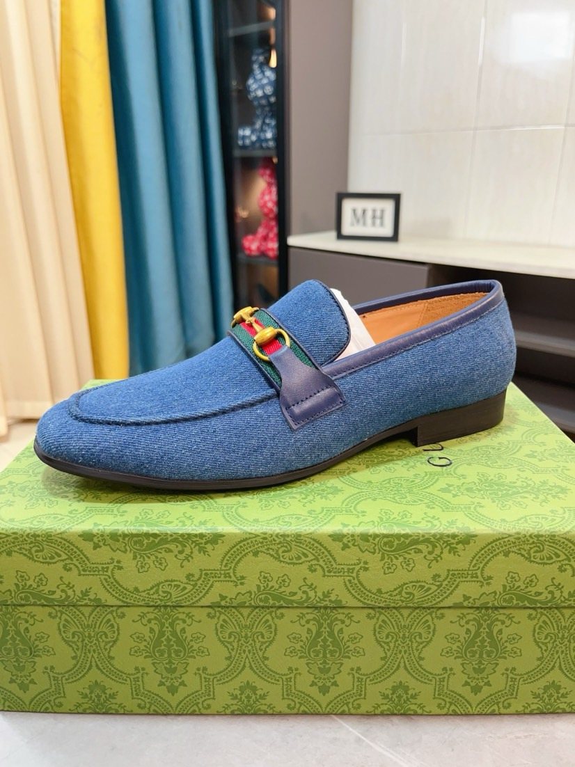 Gucci Horsebit Detail Loafers