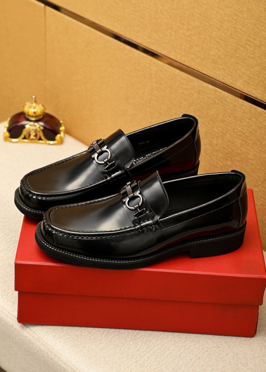 Ferragamo Leather Bit Loafers - Moc-Toe Stitching