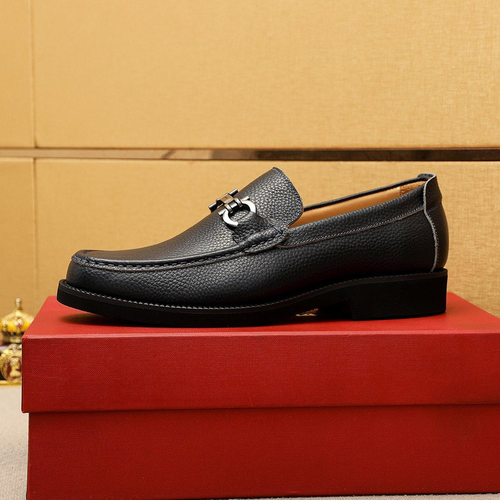 Ferragamo Black Pebble-Grain Bit Loafers